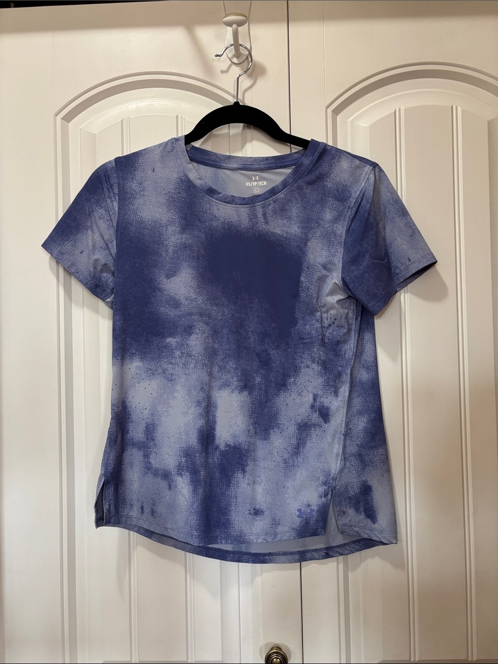 Under Armour Blue Tie-Dye Short Sleeve Tee
